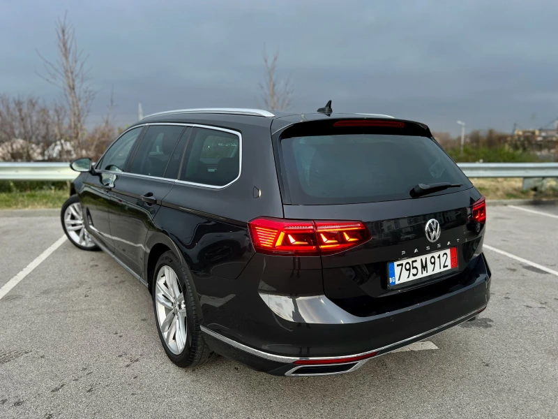 VW Passat 2.0 TDI Elegance | Сервизна история/DIGITAL/MATRIX, снимка 3 - Автомобили и джипове - 52658310
