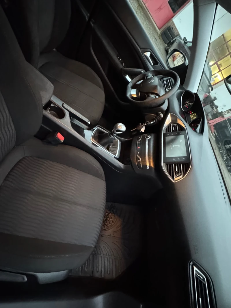 Peugeot 308, снимка 11 - Автомобили и джипове - 52883772