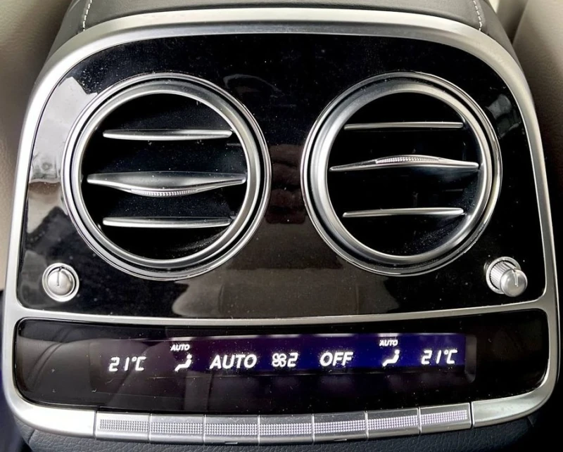 Mercedes-Benz S 560 Long 4Matic AMG-Line, снимка 8 - Автомобили и джипове - 53028276