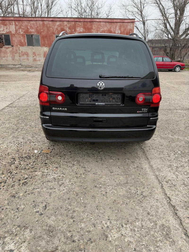 VW Sharan 1.9TDI, снимка 9 - Автомобили и джипове - 53037378