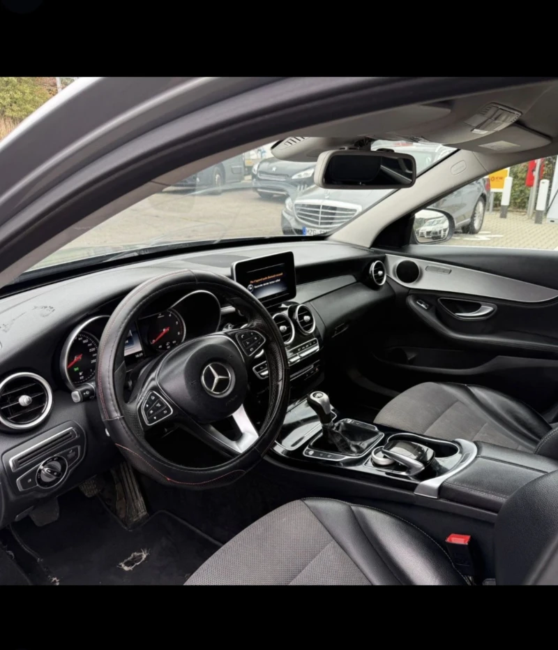 Mercedes-Benz C 220, снимка 7 - Автомобили и джипове - 53238303