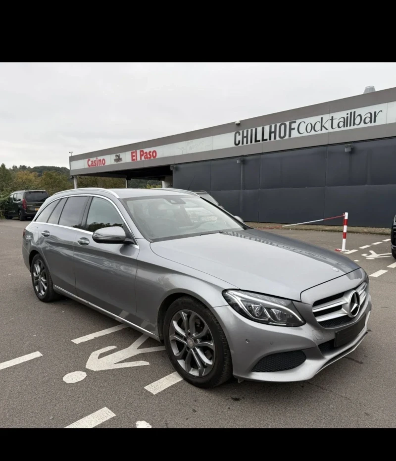 Mercedes-Benz C 220, снимка 2 - Автомобили и джипове - 53238303