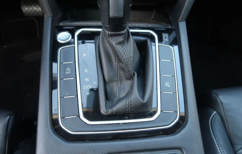 VW Passat Full LED Face 190к.с., снимка 8 - Автомобили и джипове - 53394643