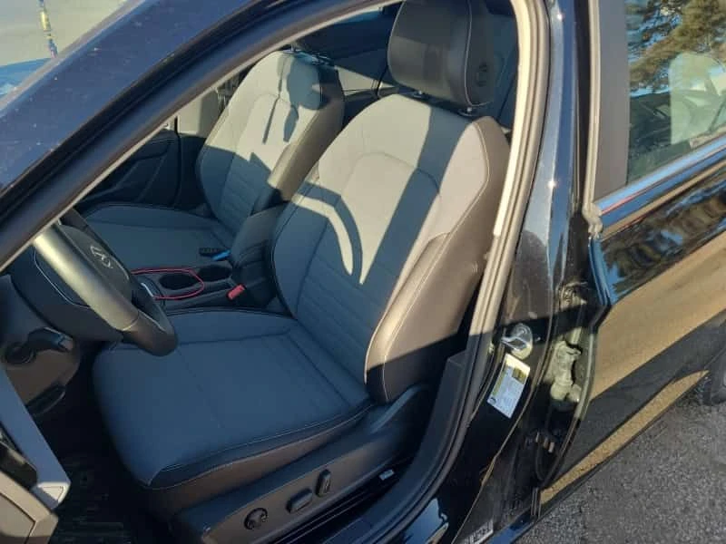 VW Jetta * COMFORTLINE * CARFAX * БЕЗ ПЪРВОНАЧАЛНА ВНОСКА - изображение 4