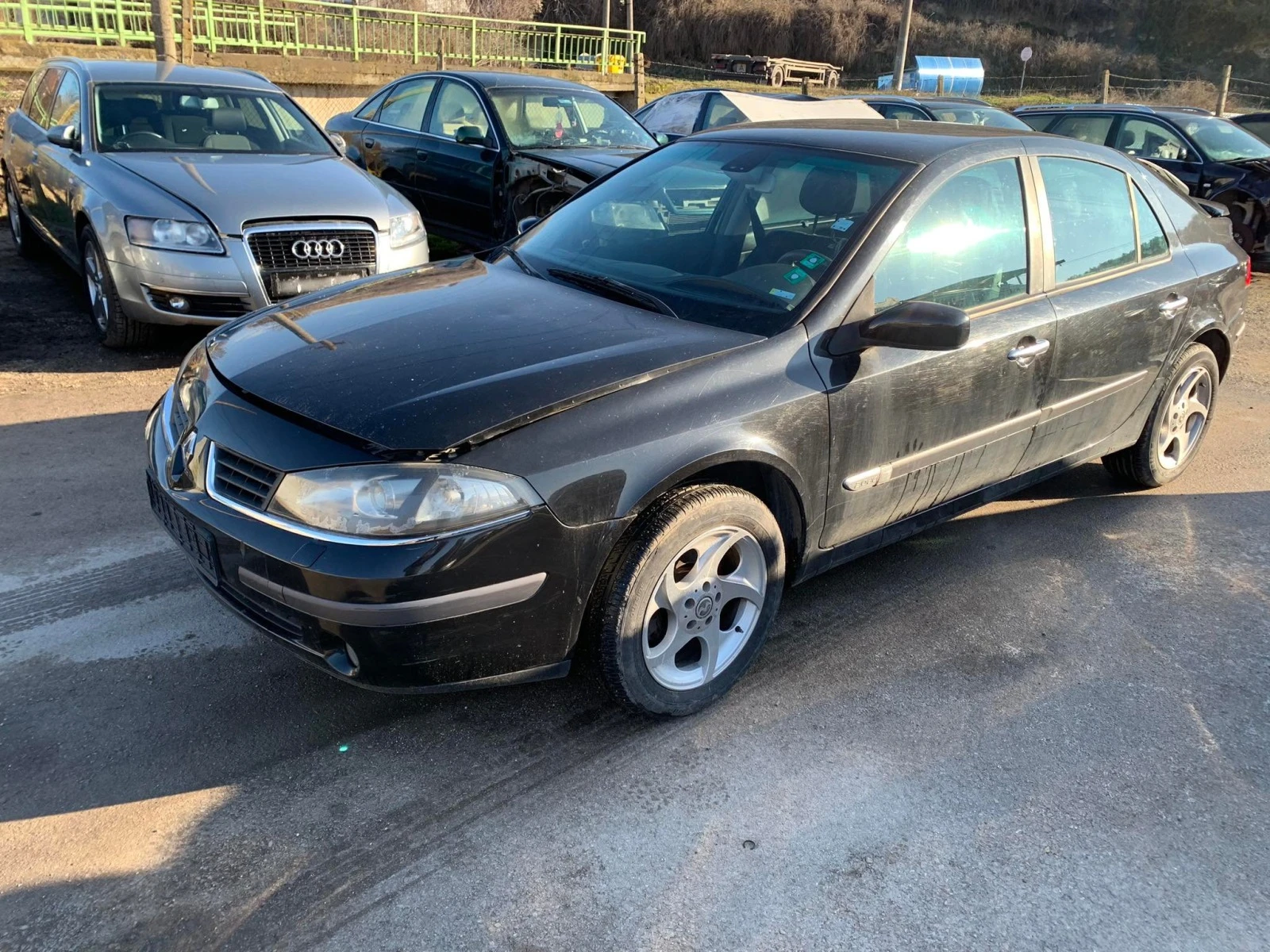 Renault Laguna 2.0  - изображение 2