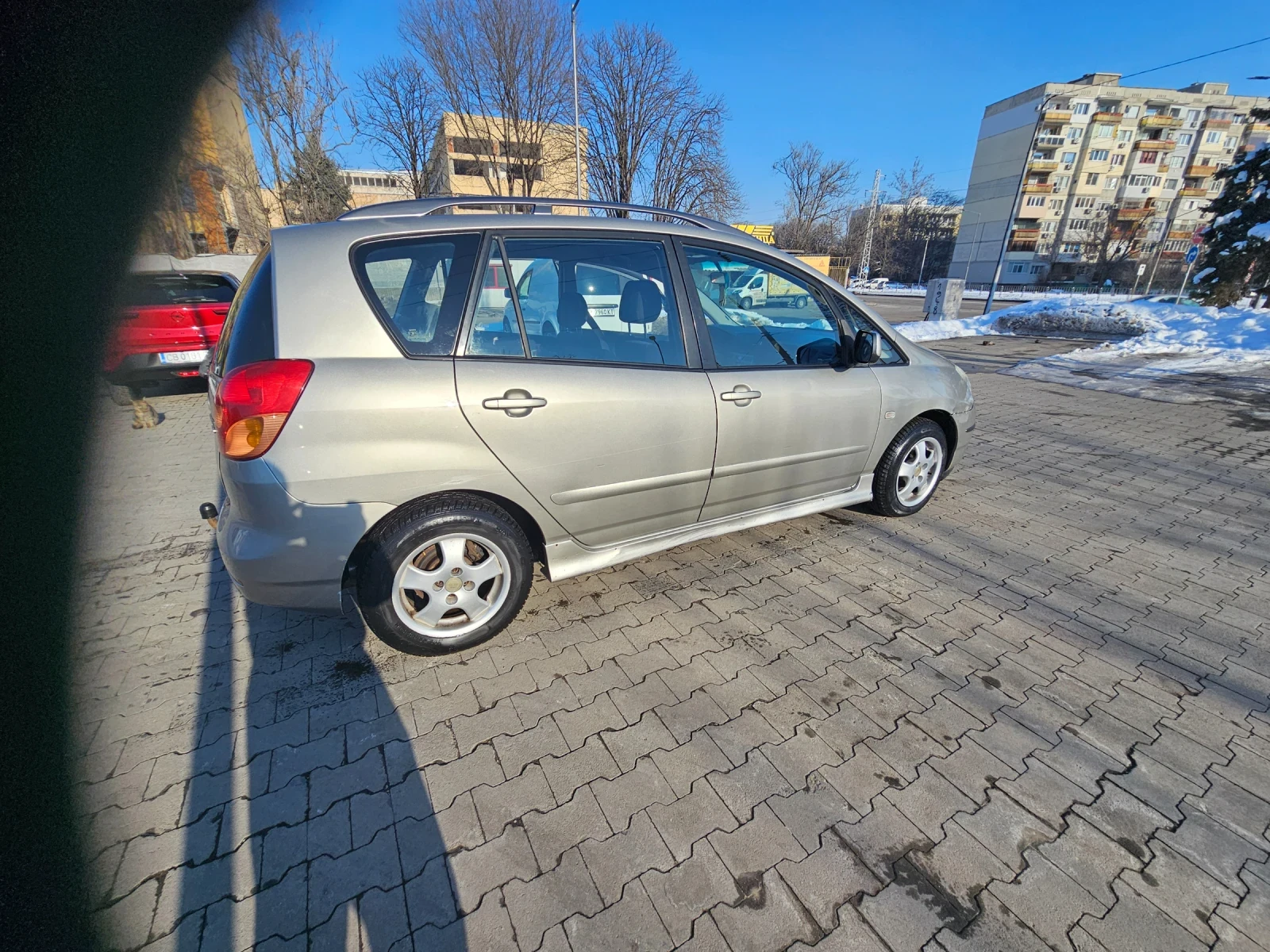 Toyota Corolla verso  - изображение 7