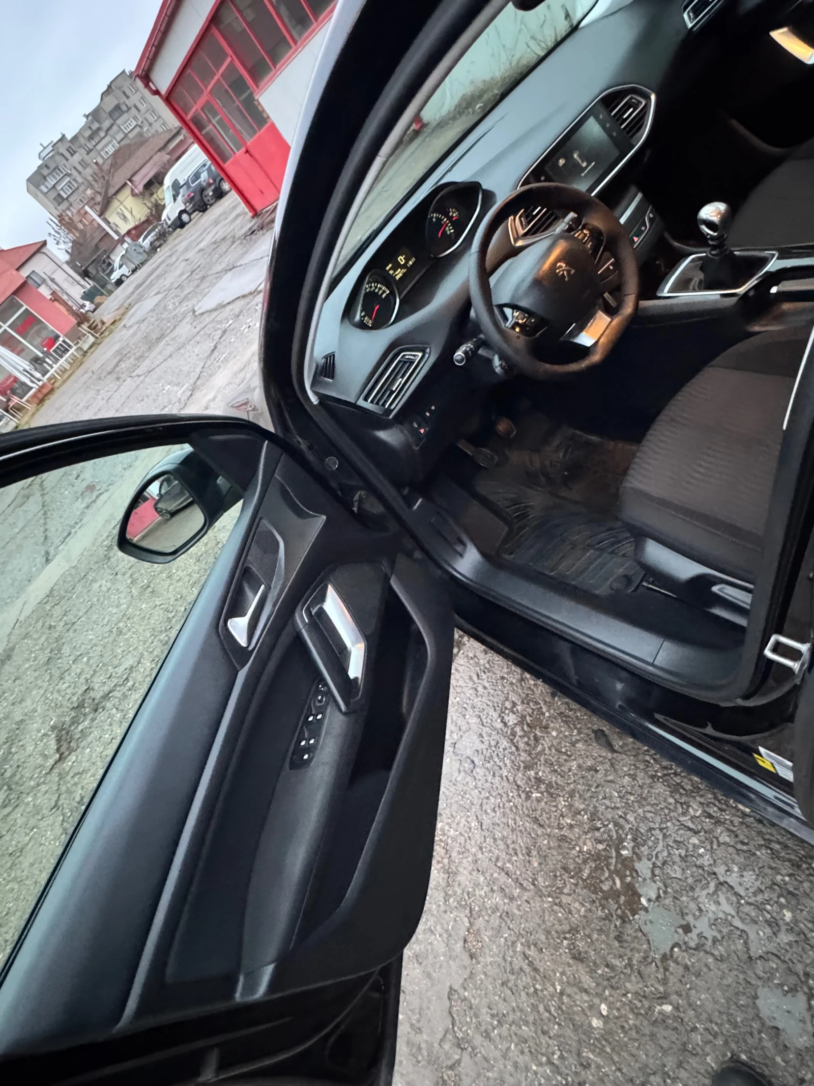 Peugeot 308 | Mobile.bg � ����������� 13