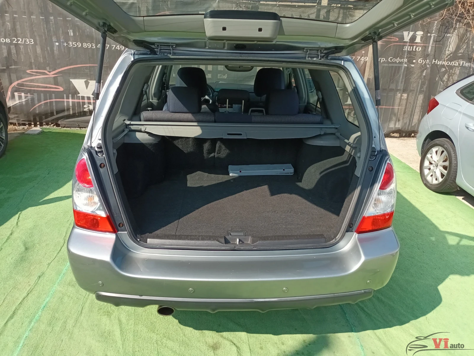 Subaru Forester 2.0 LPG, снимка 8 - Автомобили и джипове - 53745017