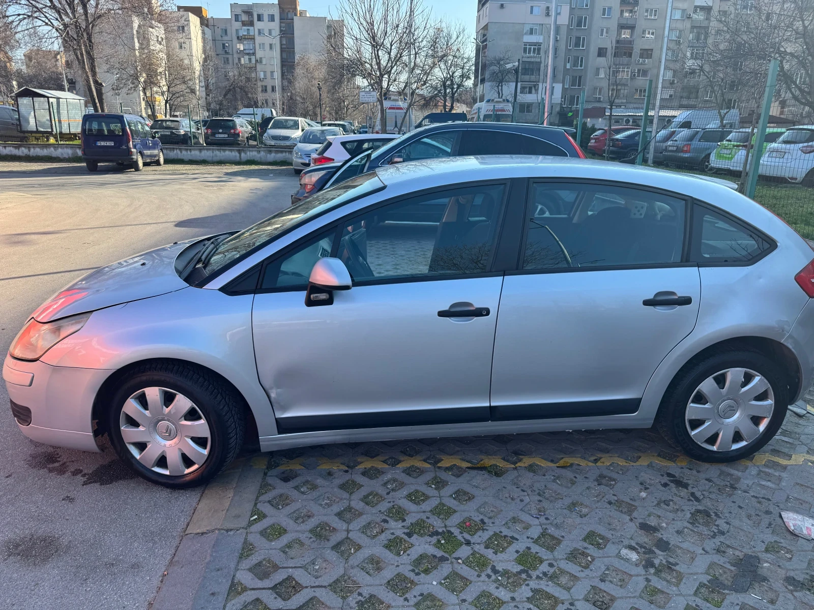 Citroen C4, снимка 3 - Автомобили и джипове - 53757948