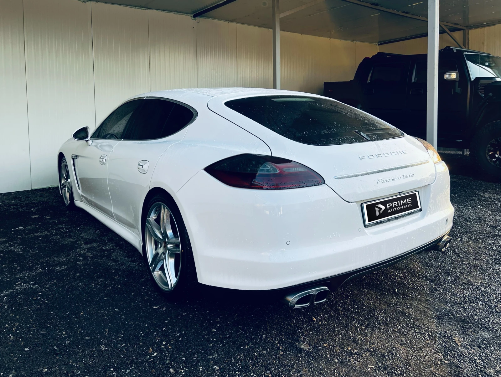 Porsche Panamera Turbo - изображение 6