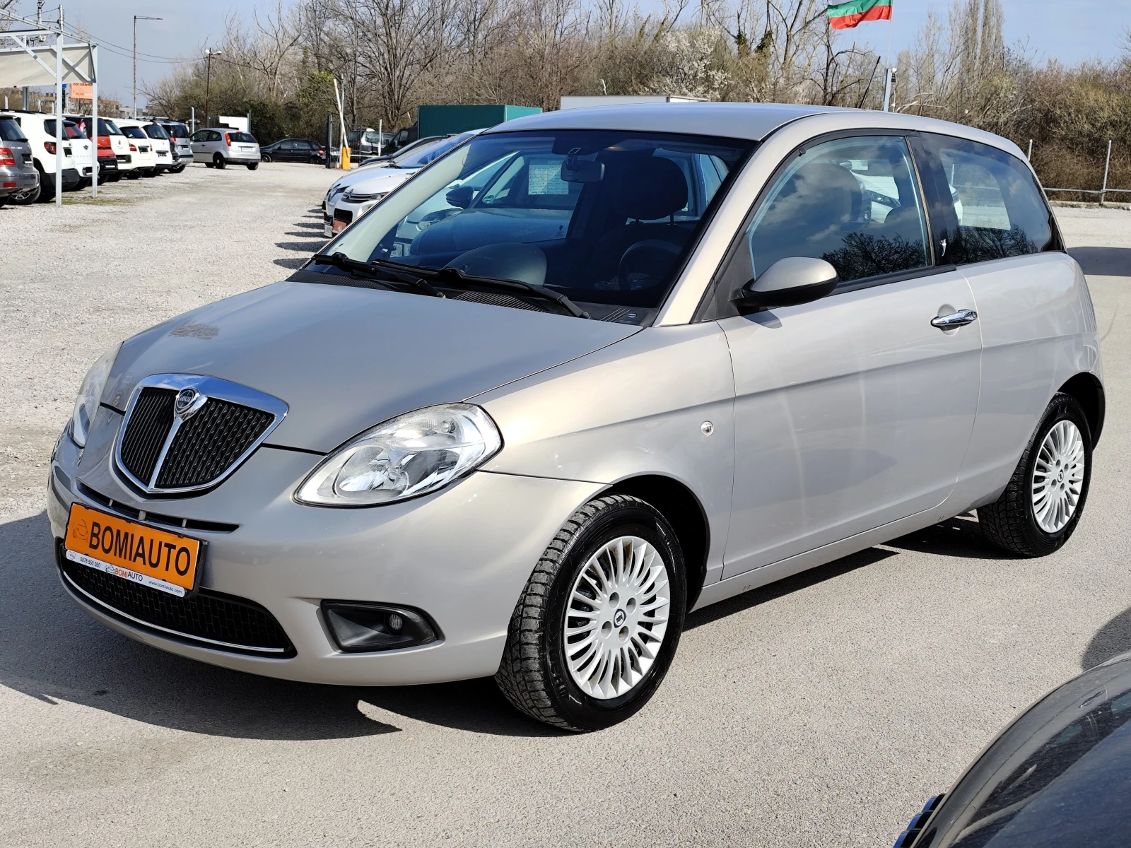 Lancia Ypsilon 1.2i* KLIMA* 131000km!*  | Auto.bg — изображение 1