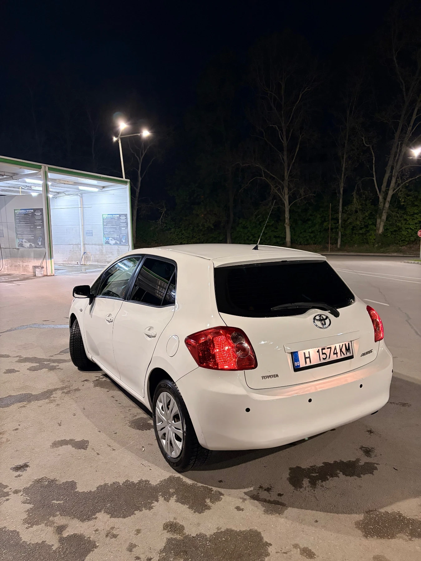 Toyota Auris, снимка 5 - Автомобили и джипове - 54384023