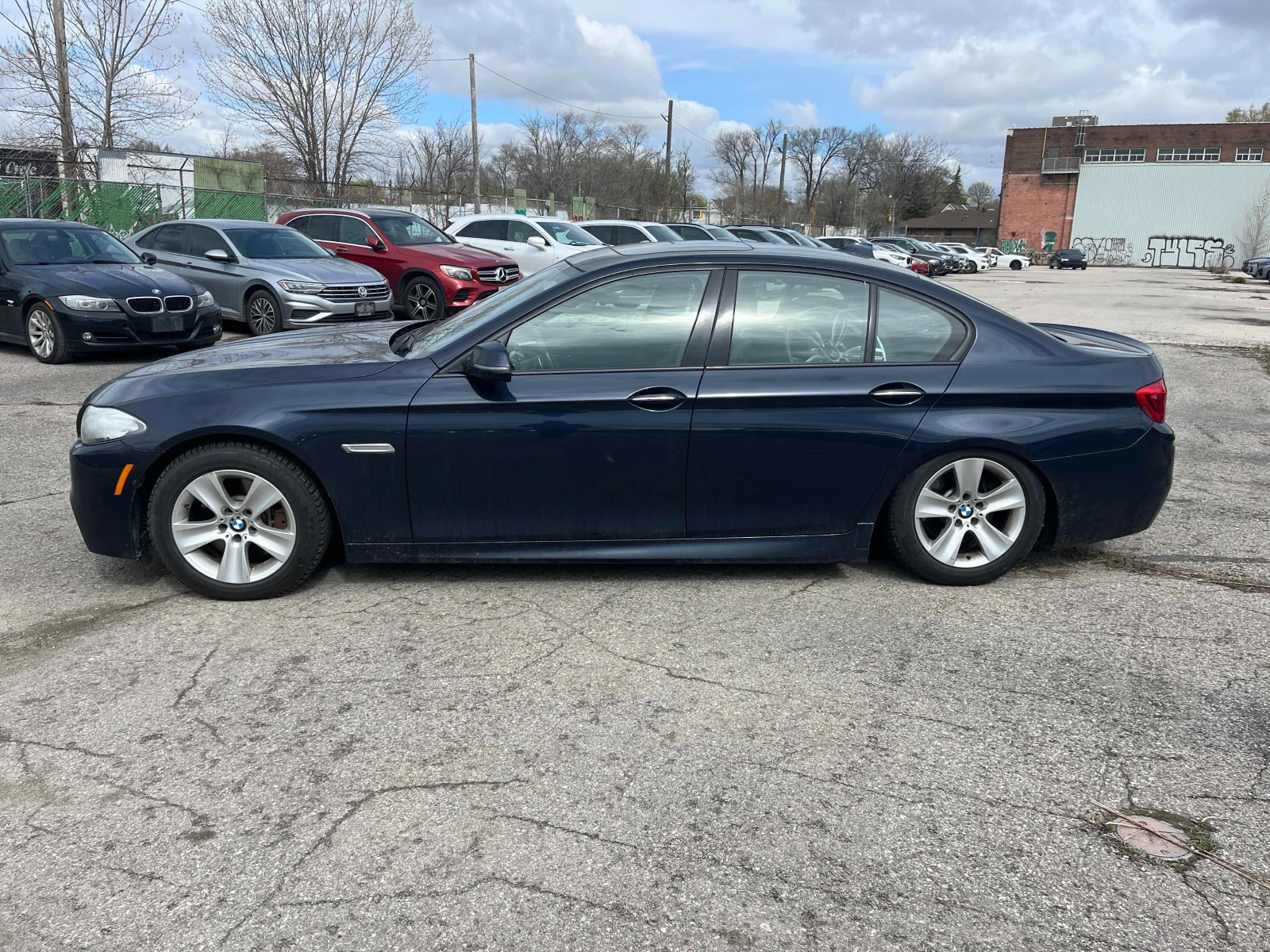 BMW 535 i xDrive* * M-PACK* * CARFAX* * 2 ЧИФТА ДЖАНТИ* * , снимка 3 - Автомобили и джипове - 54409065
