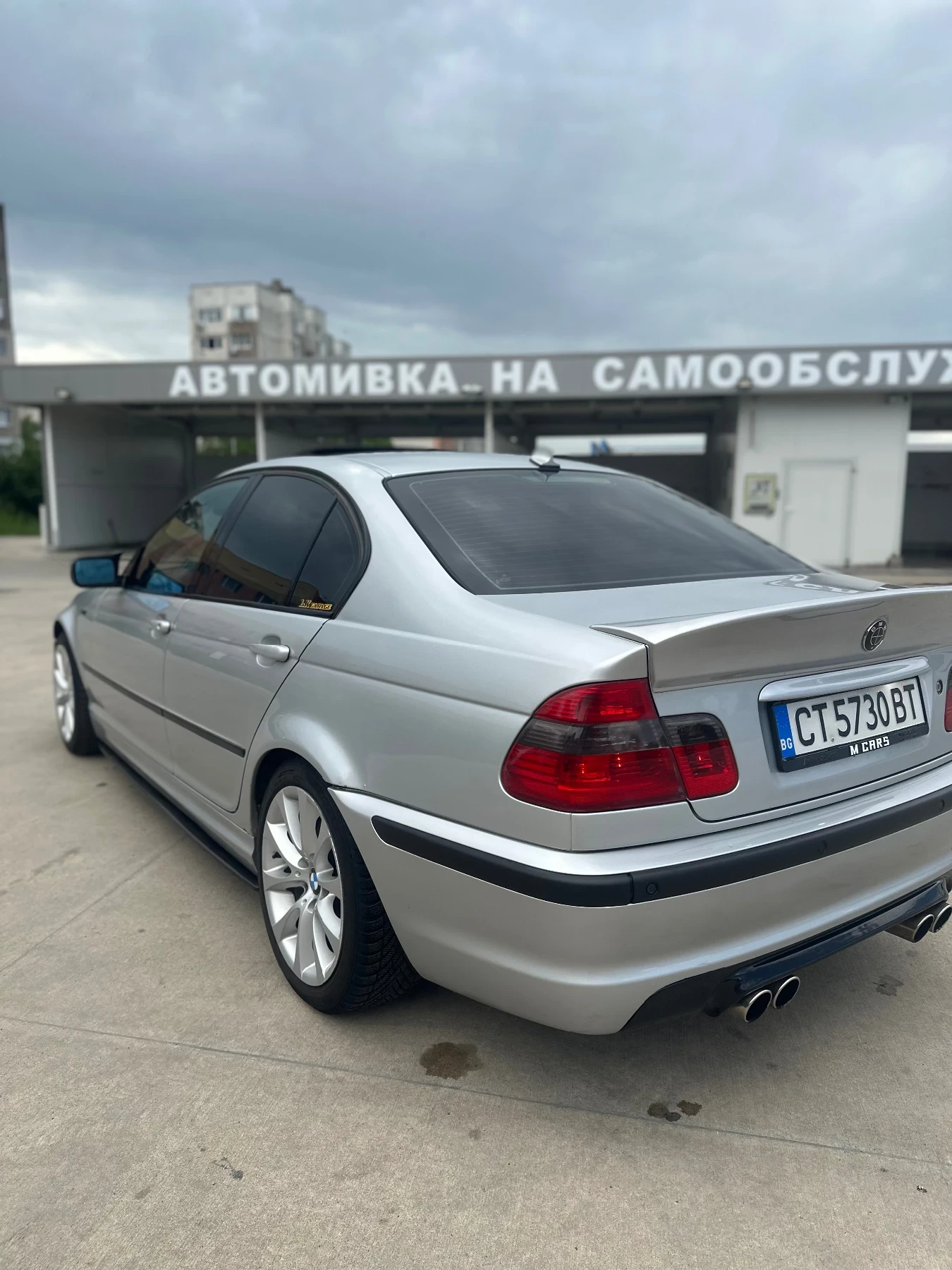 BMW 330, снимка 6 - Автомобили и джипове - 54609633
