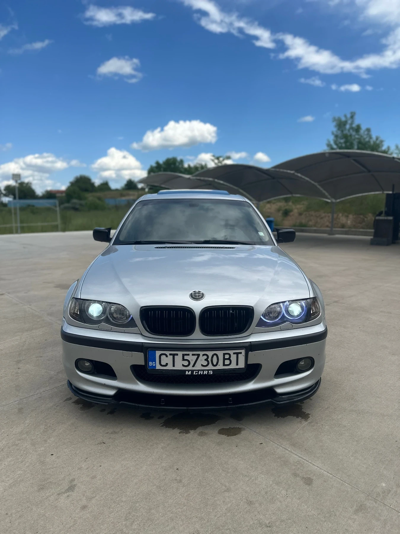 BMW 330, снимка 2 - Автомобили и джипове - 54609633