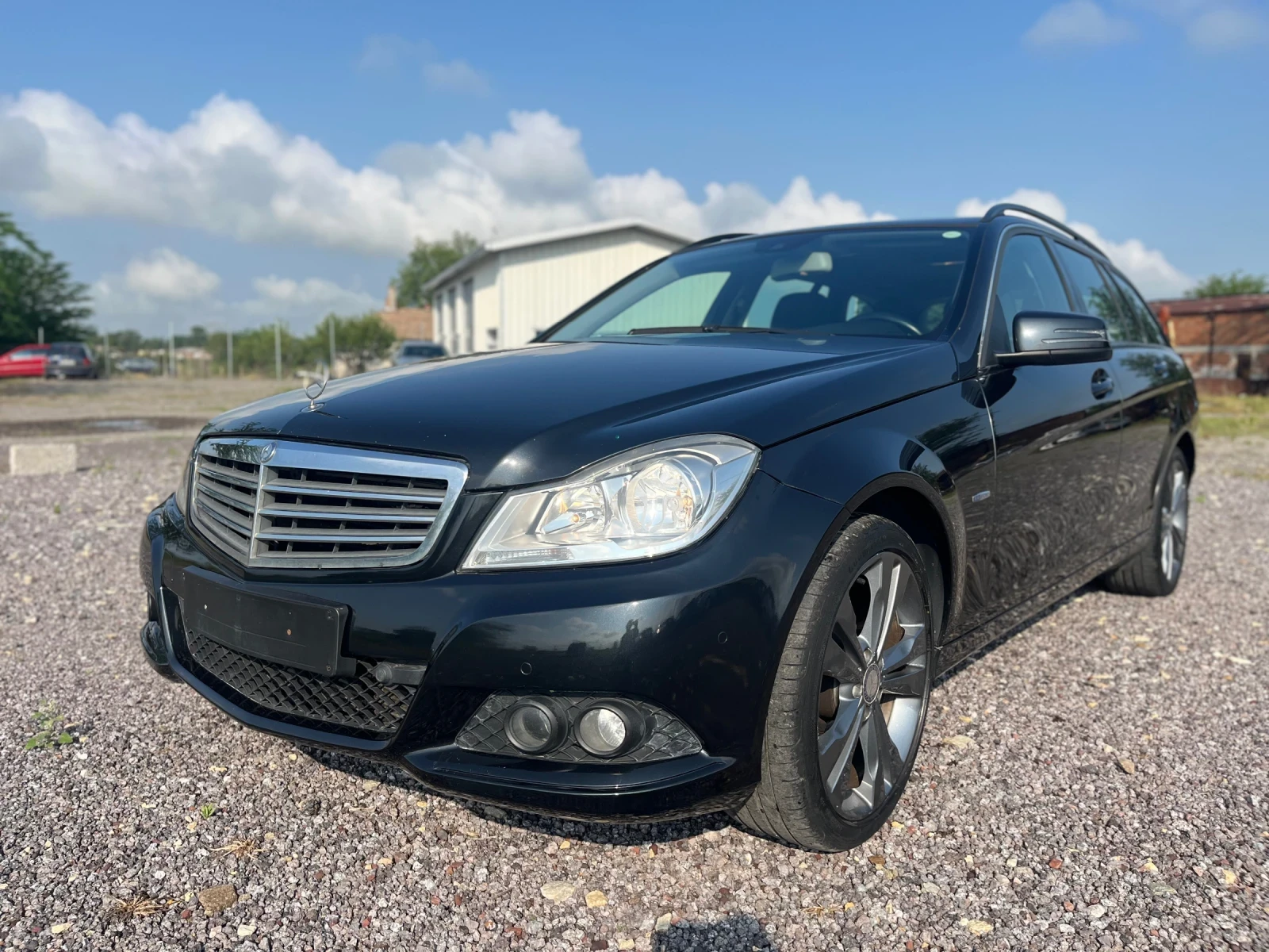 Mercedes-Benz C 220