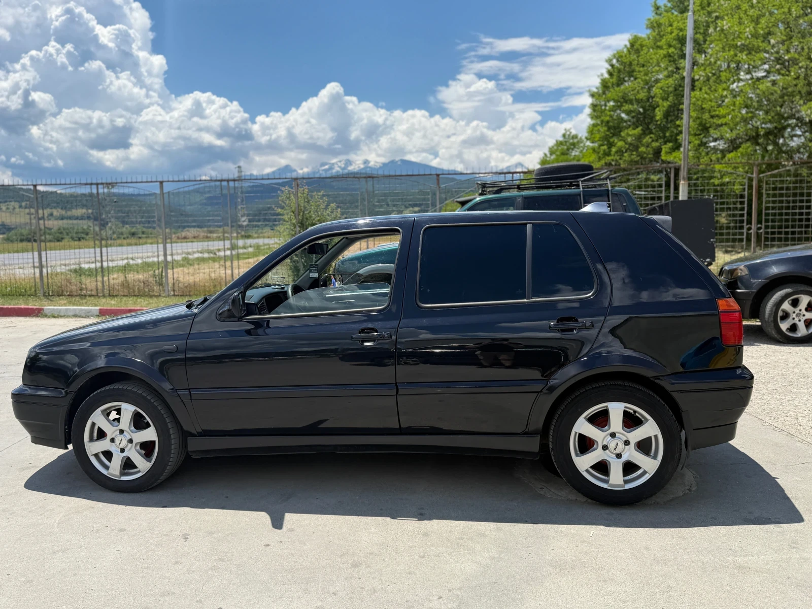 VW Golf 1.4, снимка 2 - Автомобили и джипове - 54834218