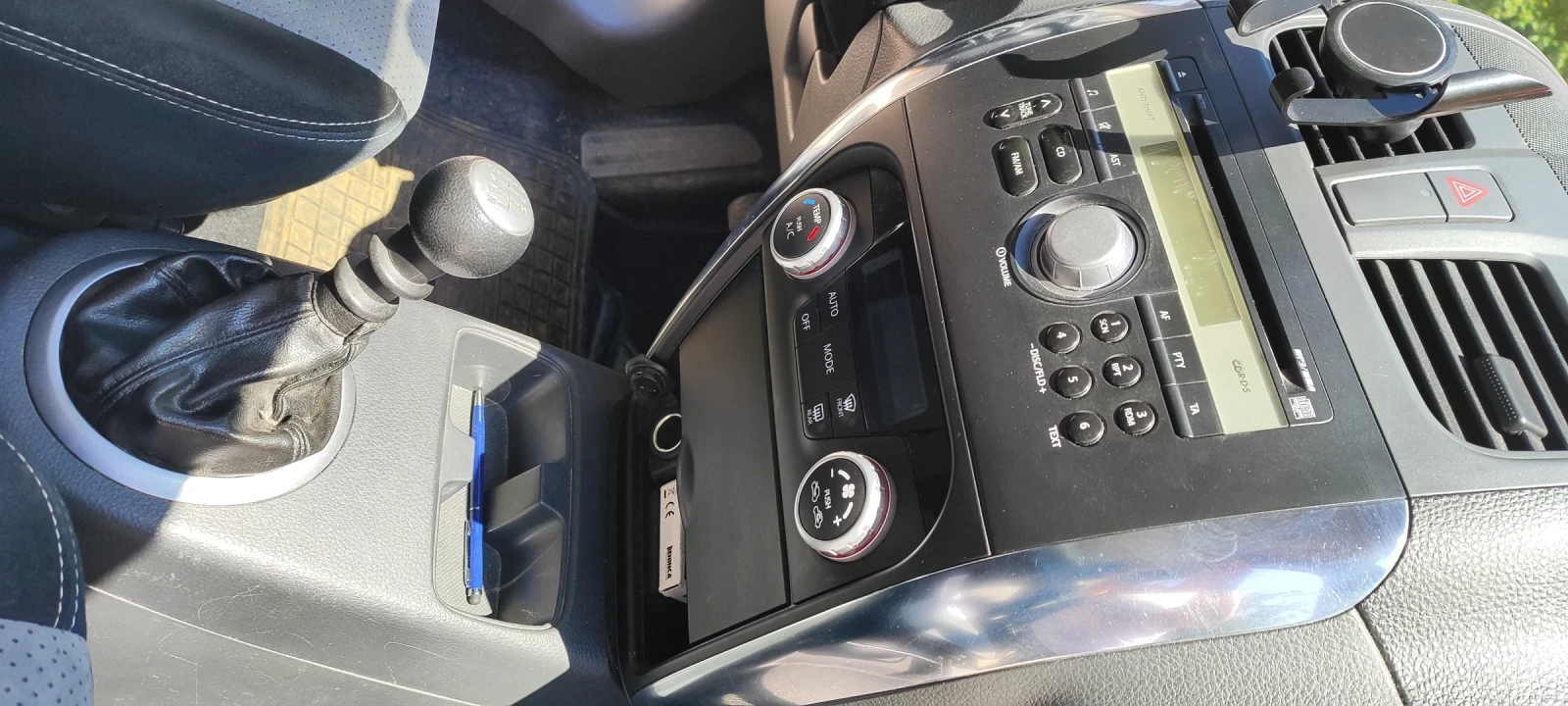 Suzuki SX4 2.0D, снимка 9 - Автомобили и джипове - 54972179