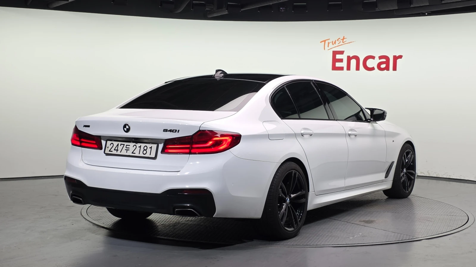 BMW 530 M Sport Plus, снимка 2 - Автомобили и джипове - 55432667