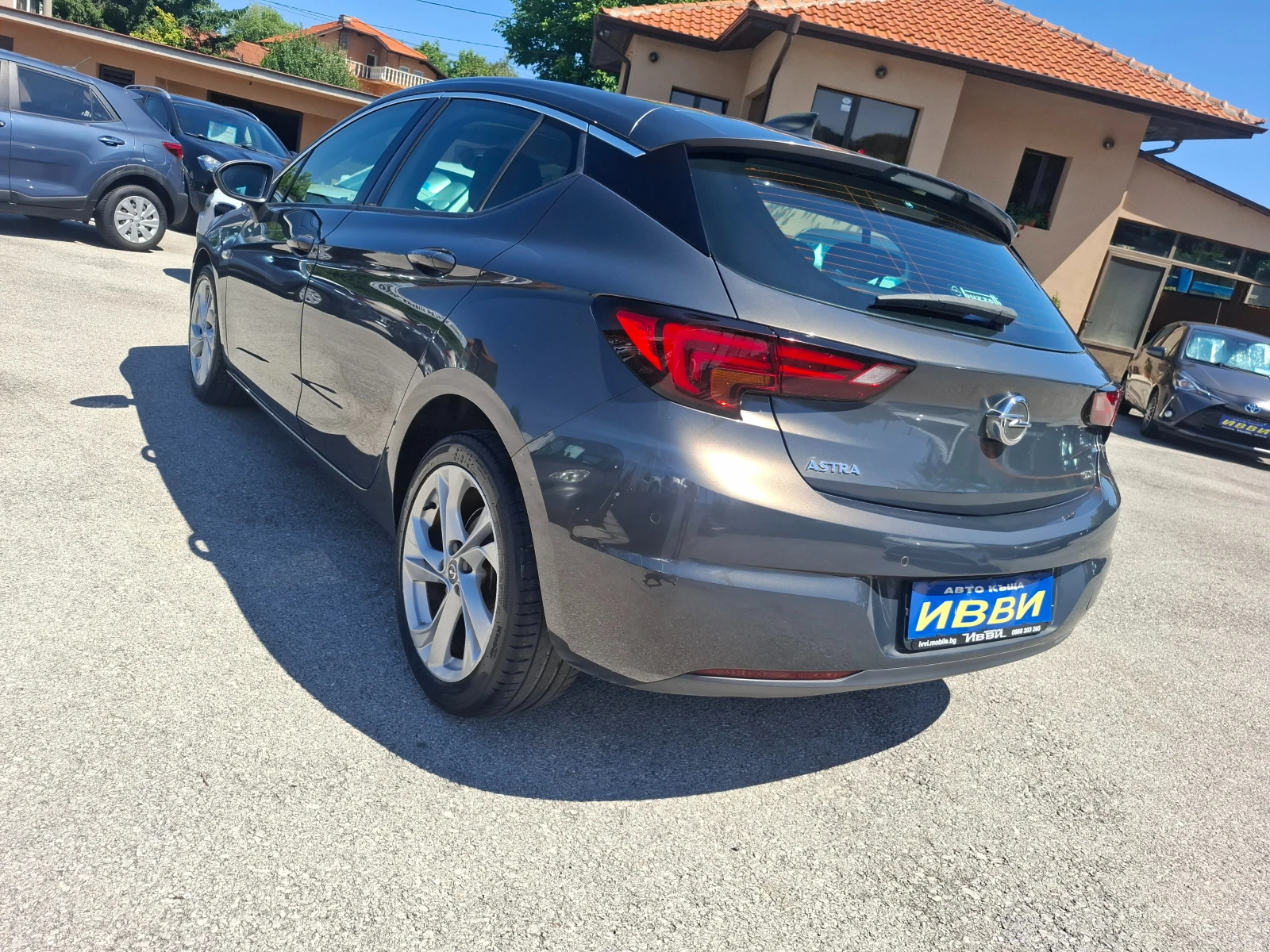 Opel Astra 1.6 CDTI COSMO, снимка 3 - Автомобили и джипове - 55457429