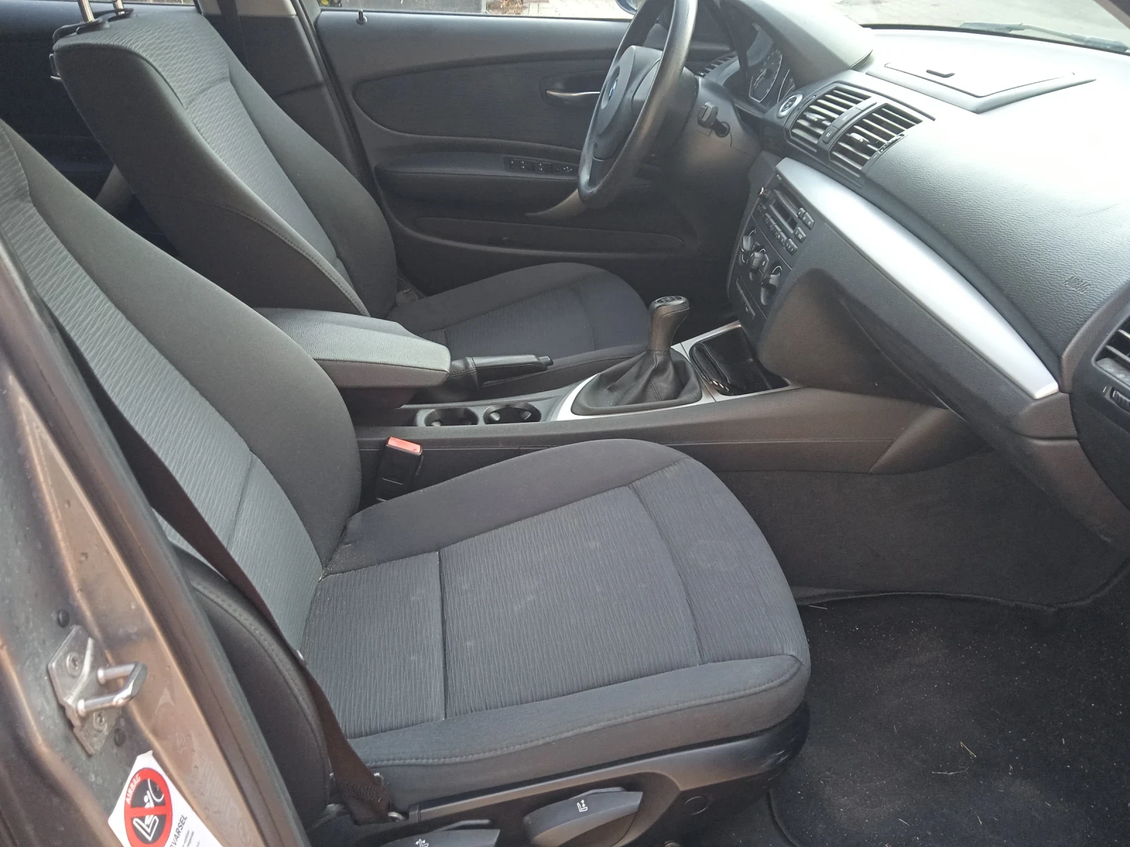 BMW 120 120 D, снимка 8 - Автомобили и джипове - 55610583