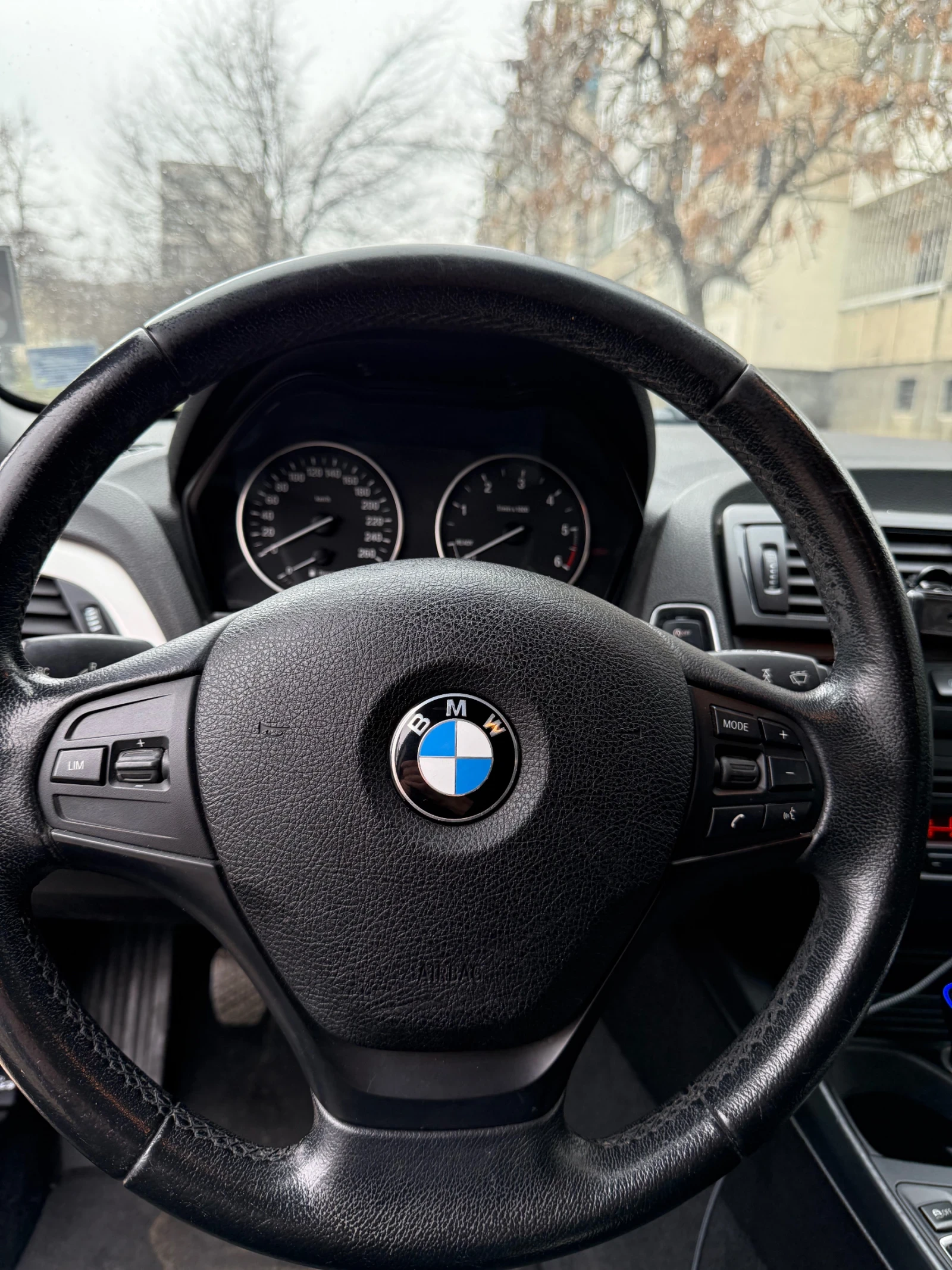 BMW 116, снимка 9 - Автомобили и джипове - 56106388