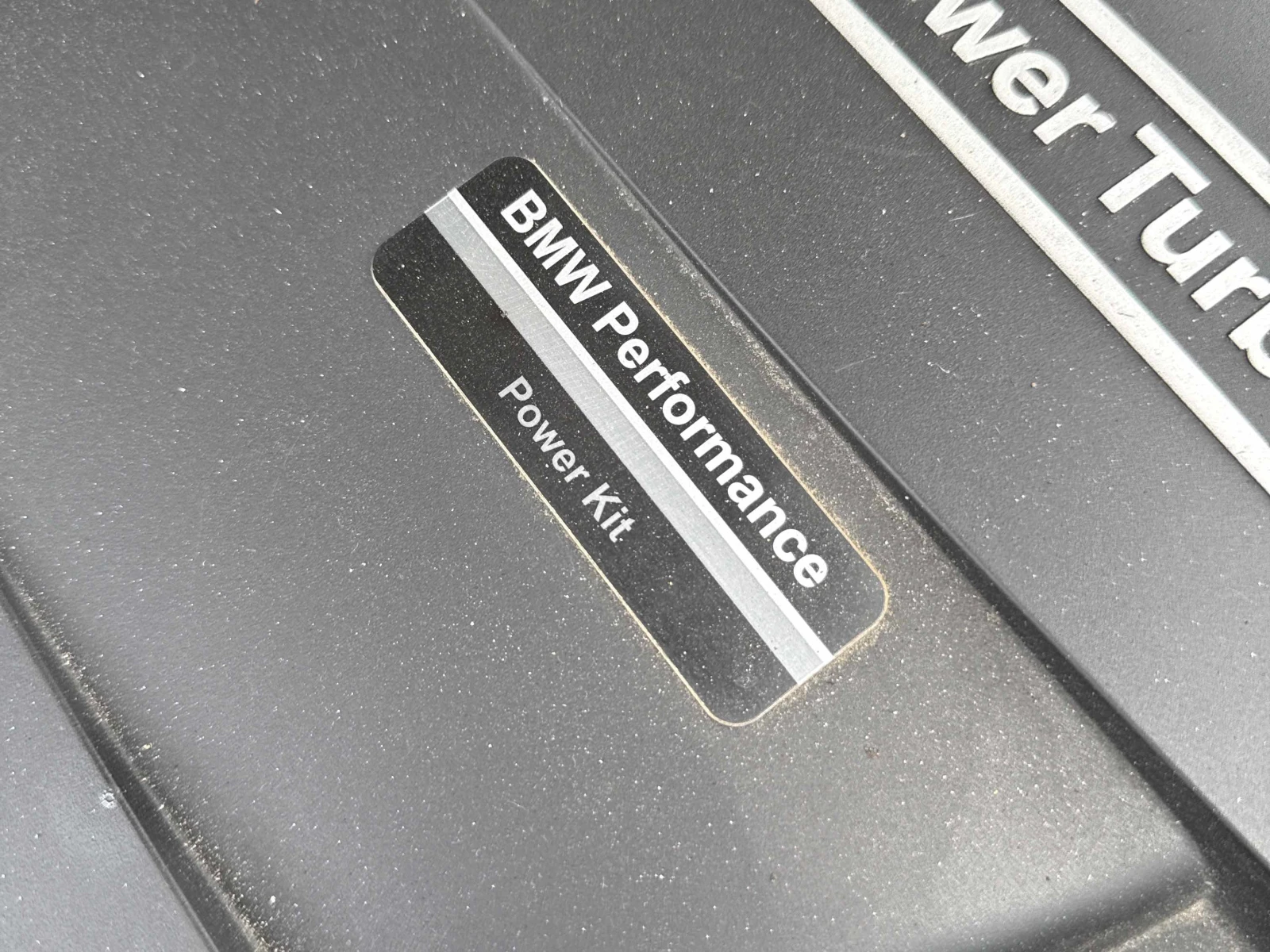 BMW 135 i| HAR/KAR| PANO| ПОДГРЕВИ| ЧЕРВЕН САЛОН| , снимка 14 - Автомобили и джипове - 56108268