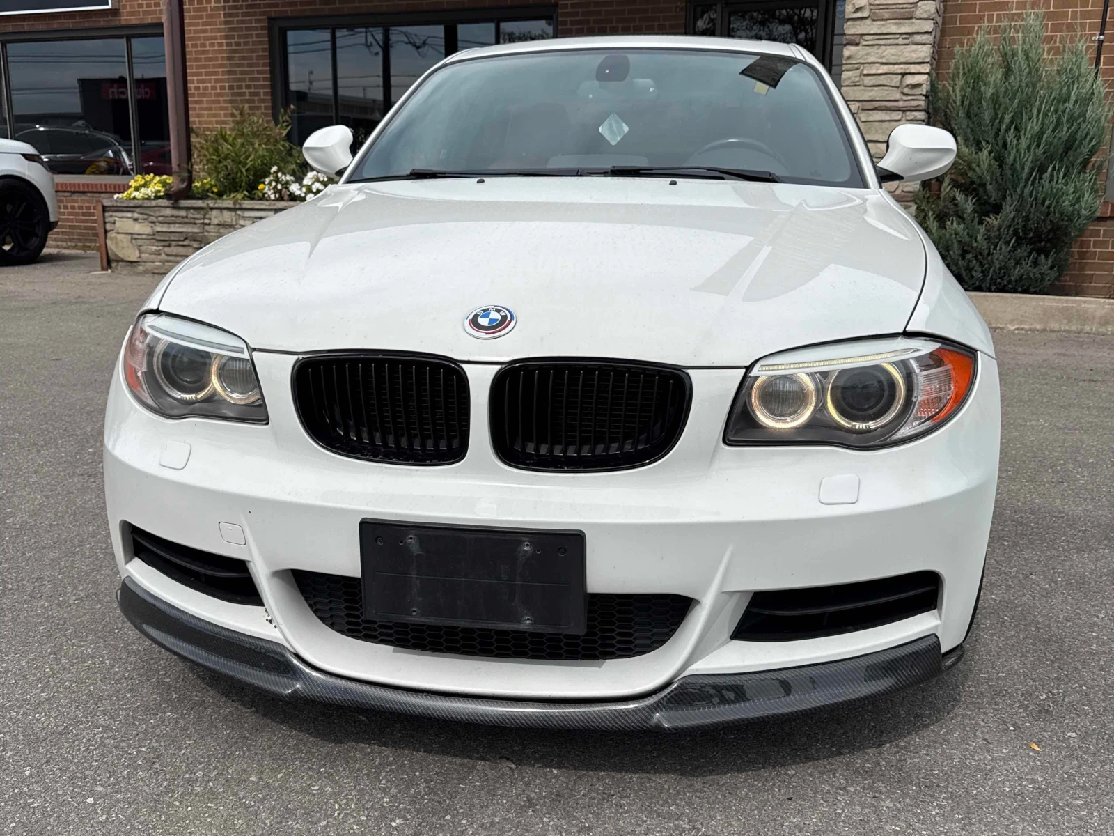 BMW 135 i| HAR/KAR| PANO| ПОДГРЕВИ| ЧЕРВЕН САЛОН| , снимка 6 - Автомобили и джипове - 56108268