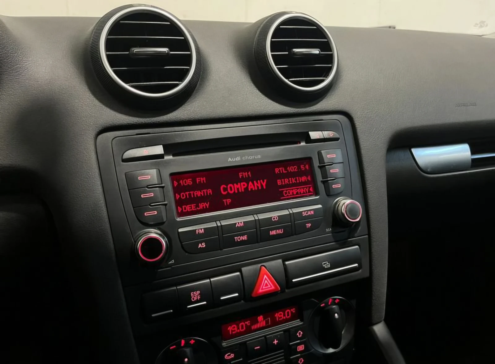 Audi A3 1.9TDI* 105KC* ОЧАКВАН ВНОС, снимка 8 - Автомобили и джипове - 56235753