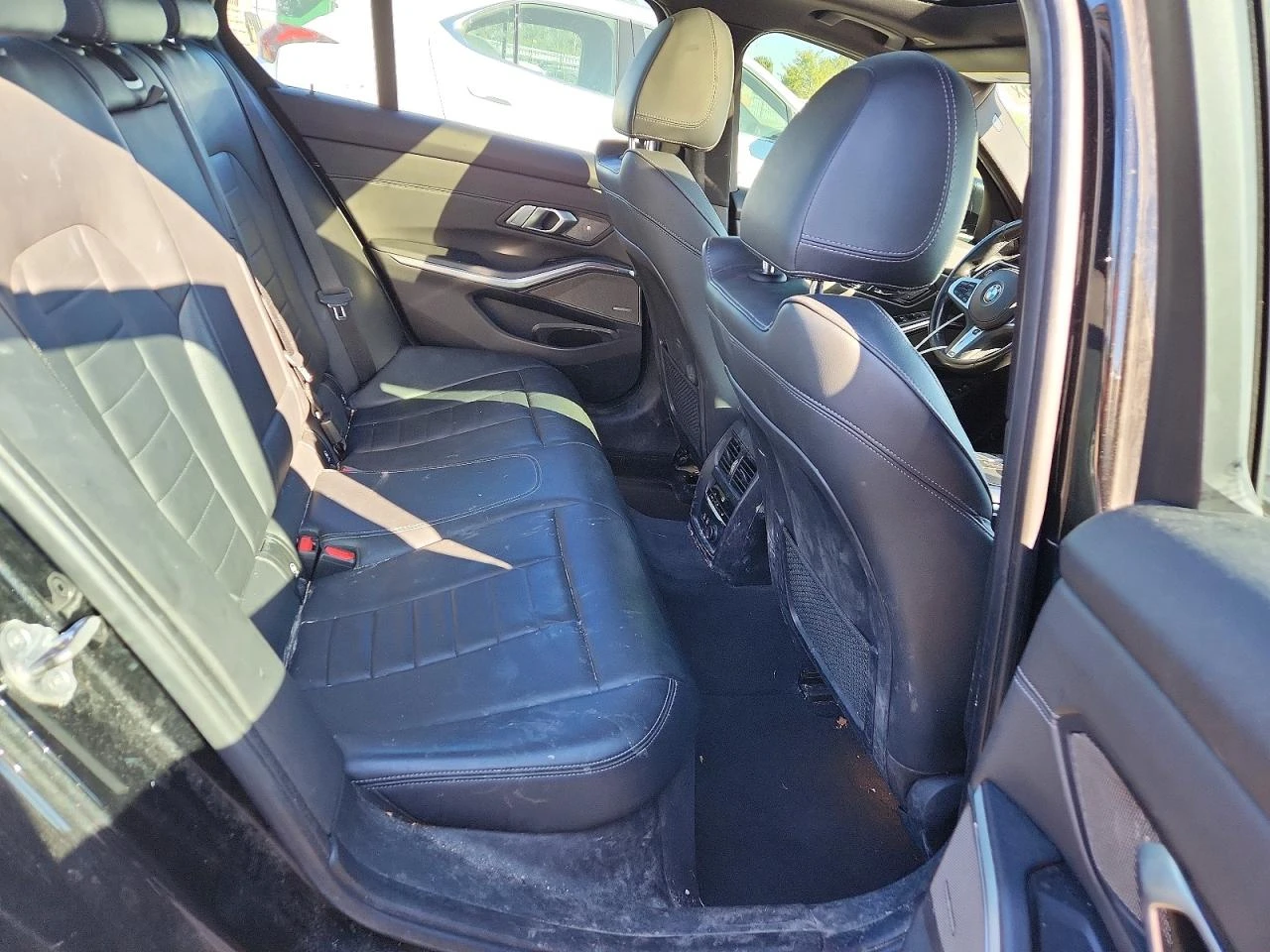 BMW 330 2.0l Xi | Mobile.bg � ����������� 10