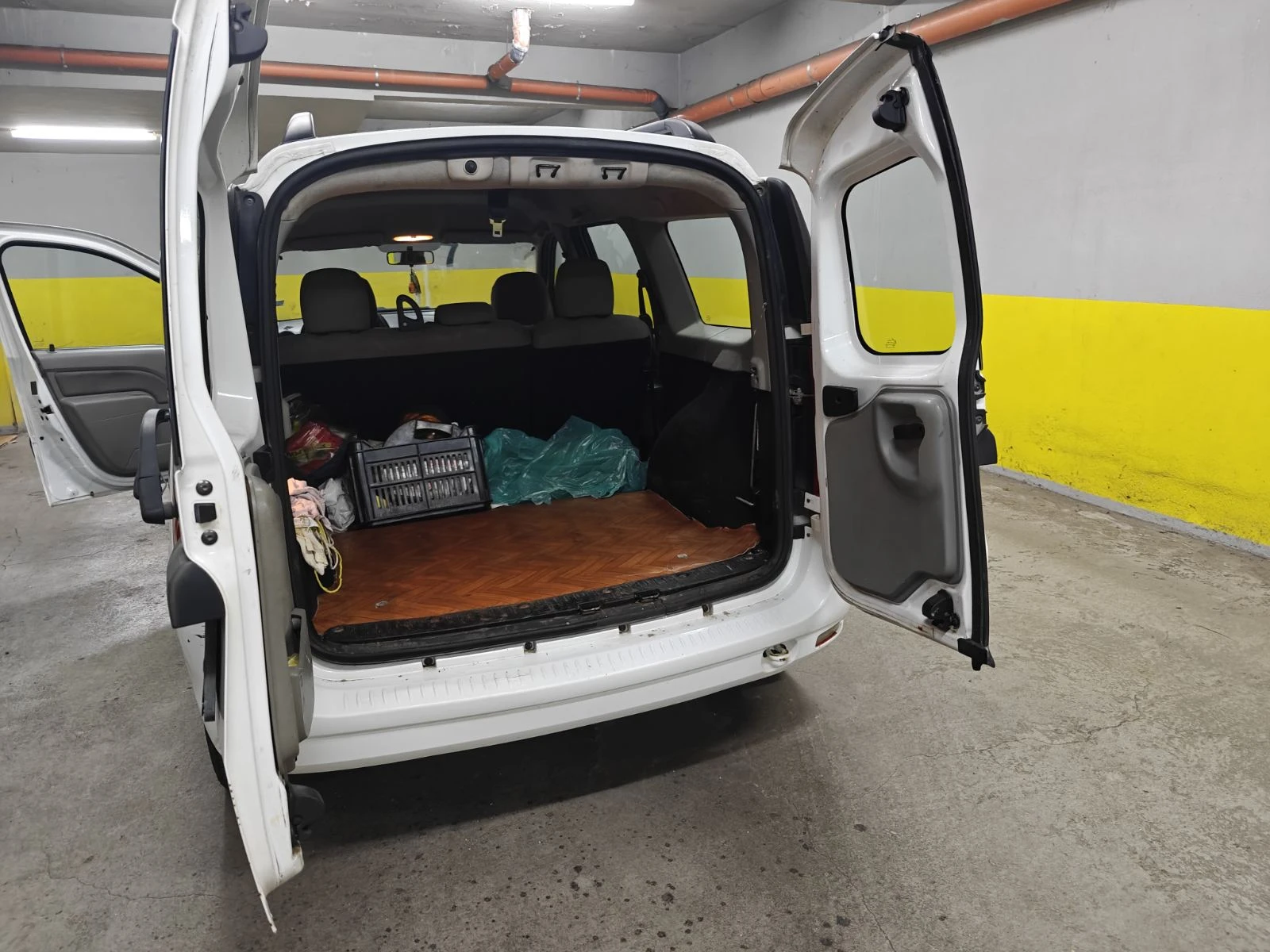 Dacia Logan, снимка 3 - Автомобили и джипове - 56738095