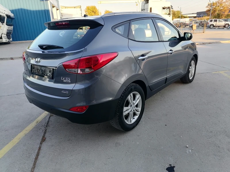 Hyundai IX35 4х4 , снимка 6 - Автомобили и джипове - 47609866