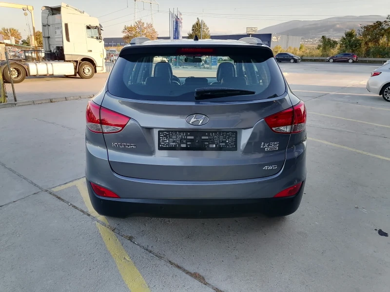 Hyundai IX35 4х4 , снимка 5 - Автомобили и джипове - 47609866