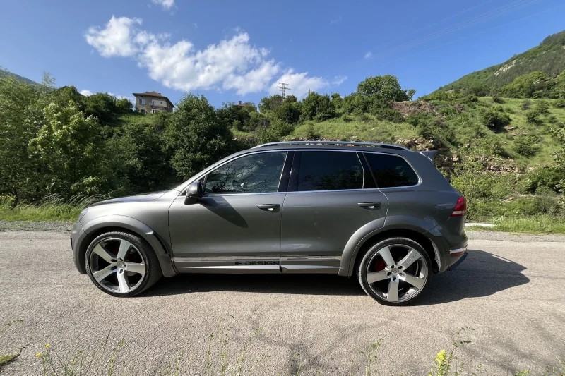 VW Touareg VW TOUAREG 2017 R LINE FULL OPTIONAL, снимка 3 - Автомобили и джипове - 51334214