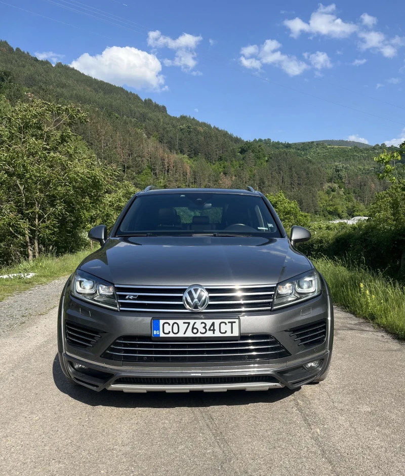 VW Touareg VW TOUAREG 2017 R LINE FULL OPTIONAL, снимка 2 - Автомобили и джипове - 51334214