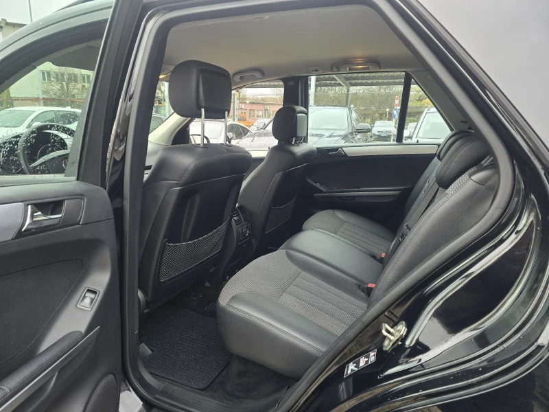 Mercedes-Benz ML 320 CDI 224к.с Топ състояние!, снимка 12 - Автомобили и джипове - 52512375