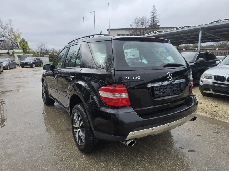 Mercedes-Benz ML 320 CDI 224к.с Топ състояние!, снимка 3 - Автомобили и джипове - 52512375