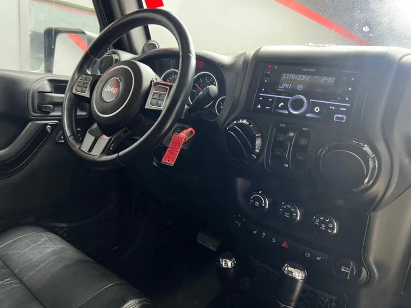 Jeep Wrangler, снимка 9 - Автомобили и джипове - 53428961