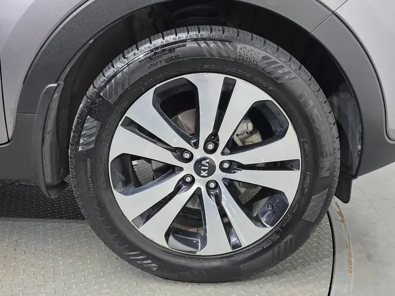 Kia Sportage 2.0 4WD - изображение 5