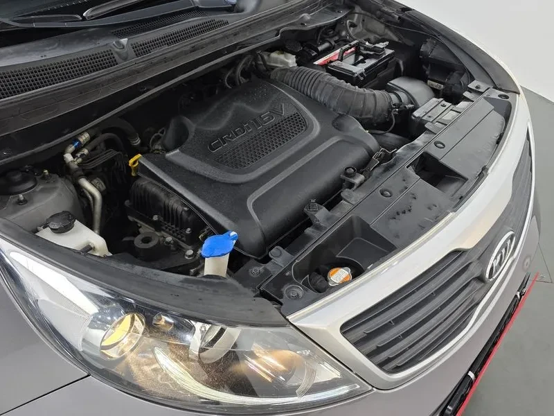 Kia Sportage 2.0 4WD - изображение 6