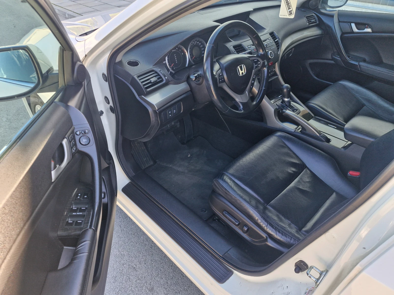 Honda Accord 2, 4* AC* PDC* XENON* КОЖА* AUT* F1* TUV  - изображение 9