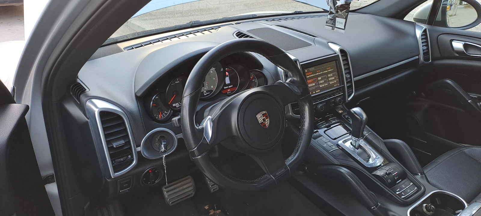 Porsche Cayenne 4.8S - изображение 10