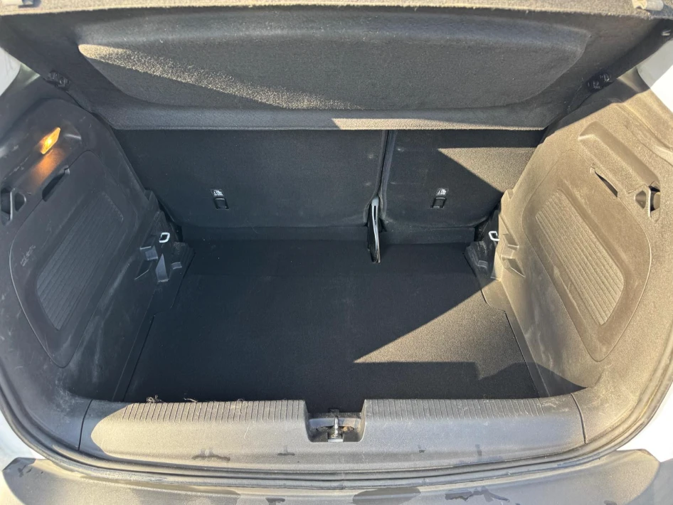 Opel Crossland X 1.5 Ultimate, снимка 11 - Автомобили и джипове - 53800307