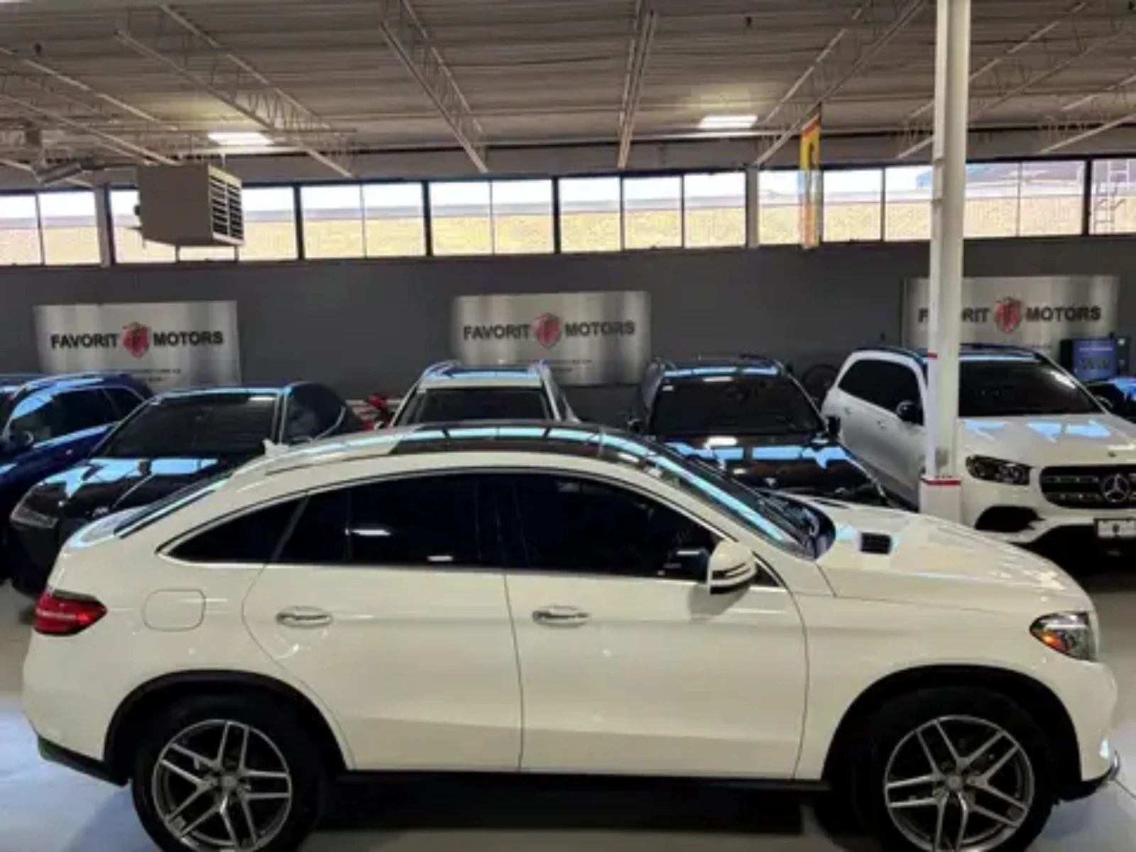 Mercedes-Benz GLE 350 2016/145000KM/H&K/PANO/DISTR/360, снимка 5 - Автомобили и джипове - 53811960