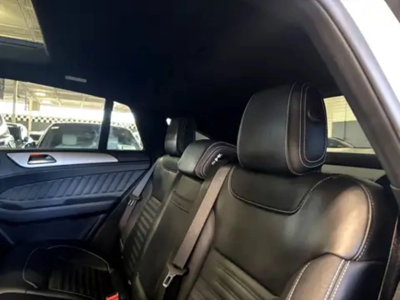 Mercedes-Benz GLE 350 2016/145000KM/H&K/PANO/DISTR/360, снимка 11 - Автомобили и джипове - 53811960