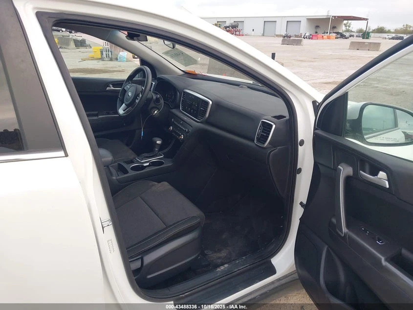 Kia Sportage 2.4L I-4 DI, DOHC, VVT, 181HP Front Wheel Drive | Mobile.bg � ����������� 5