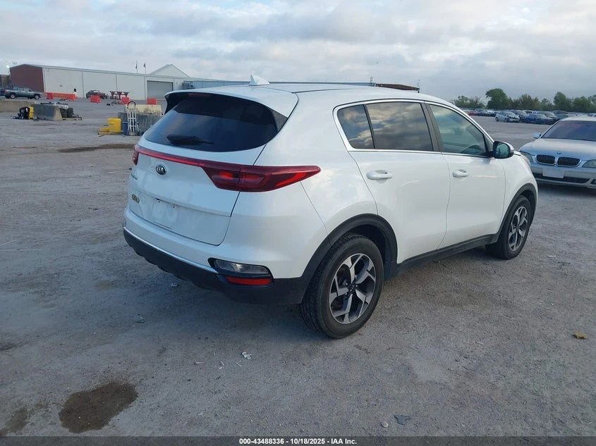 Kia Sportage 2.4L I-4 DI, DOHC, VVT, 181HP Front Wheel Drive | Mobile.bg � ����������� 4