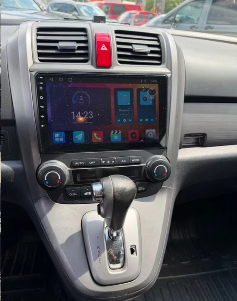 Honda Cr-v 2.0 Vtec 4x4 Elegance Ляв волан!, снимка 8 - Автомобили и джипове - 54875133
