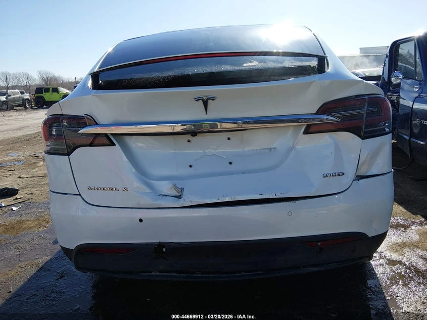 Tesla Model X 100D AWD, снимка 6 - Автомобили и джипове - 55893517