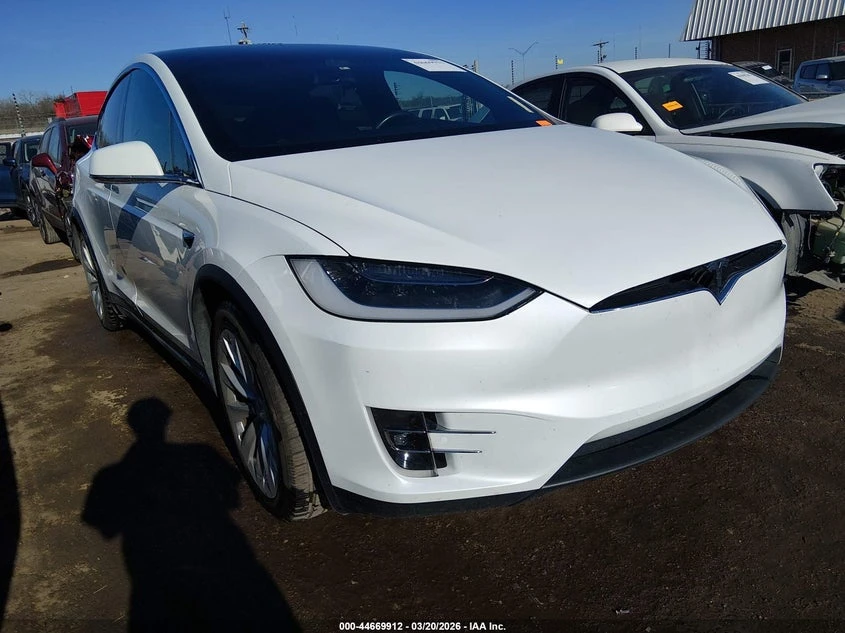Tesla Model X 100D AWD
